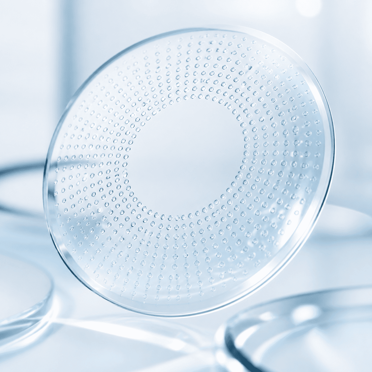 Makroaufnahme der Essilor Stellest Lenslet-Technologie
